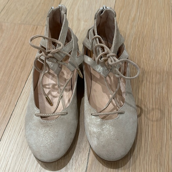 Aquazzura Girls' Designer Mini Belgravia Shoes- size 33 - Picture 1 of 5